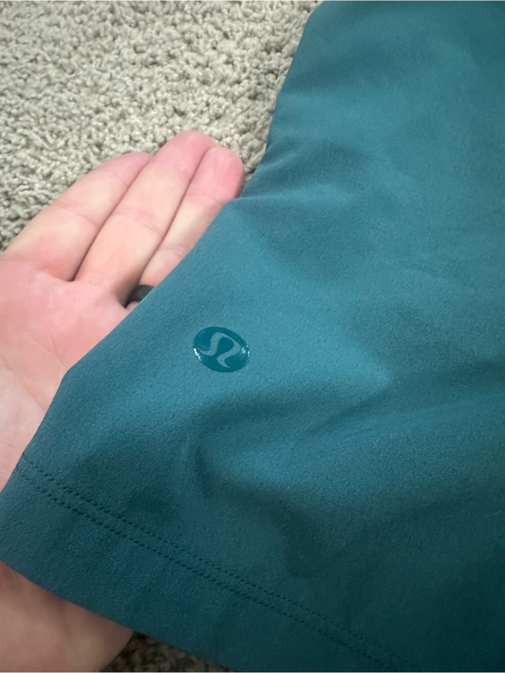 Men's Lulu lemon pool shorts Teal XL 7 inch length - Picture 4 of 4